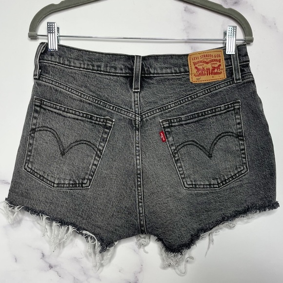 Levi’s 501 High Rise Black Wash Button Fly‎ Denim Shorts - Picture 7 of 12